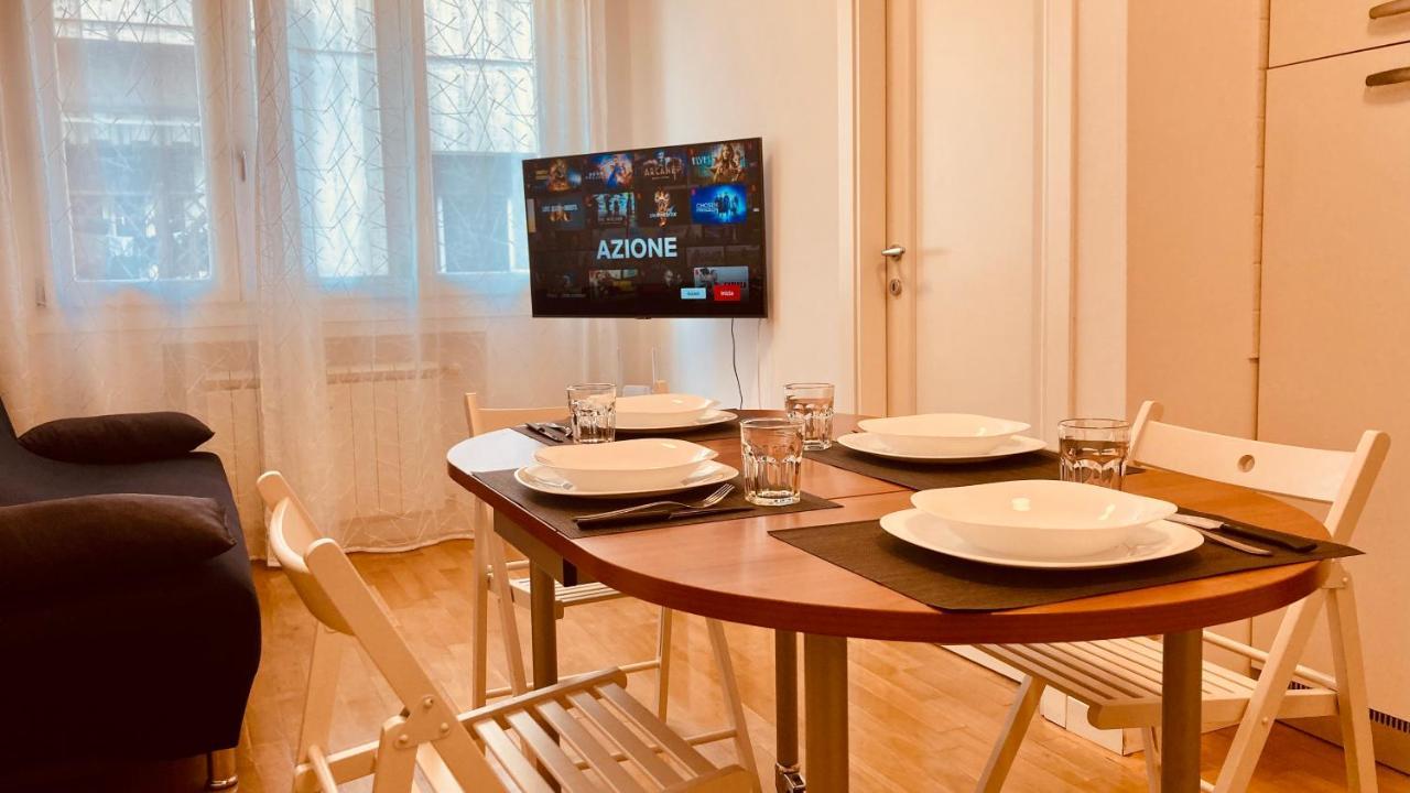 Tuliphouse Da Davide Apartment Болоня Екстериор снимка