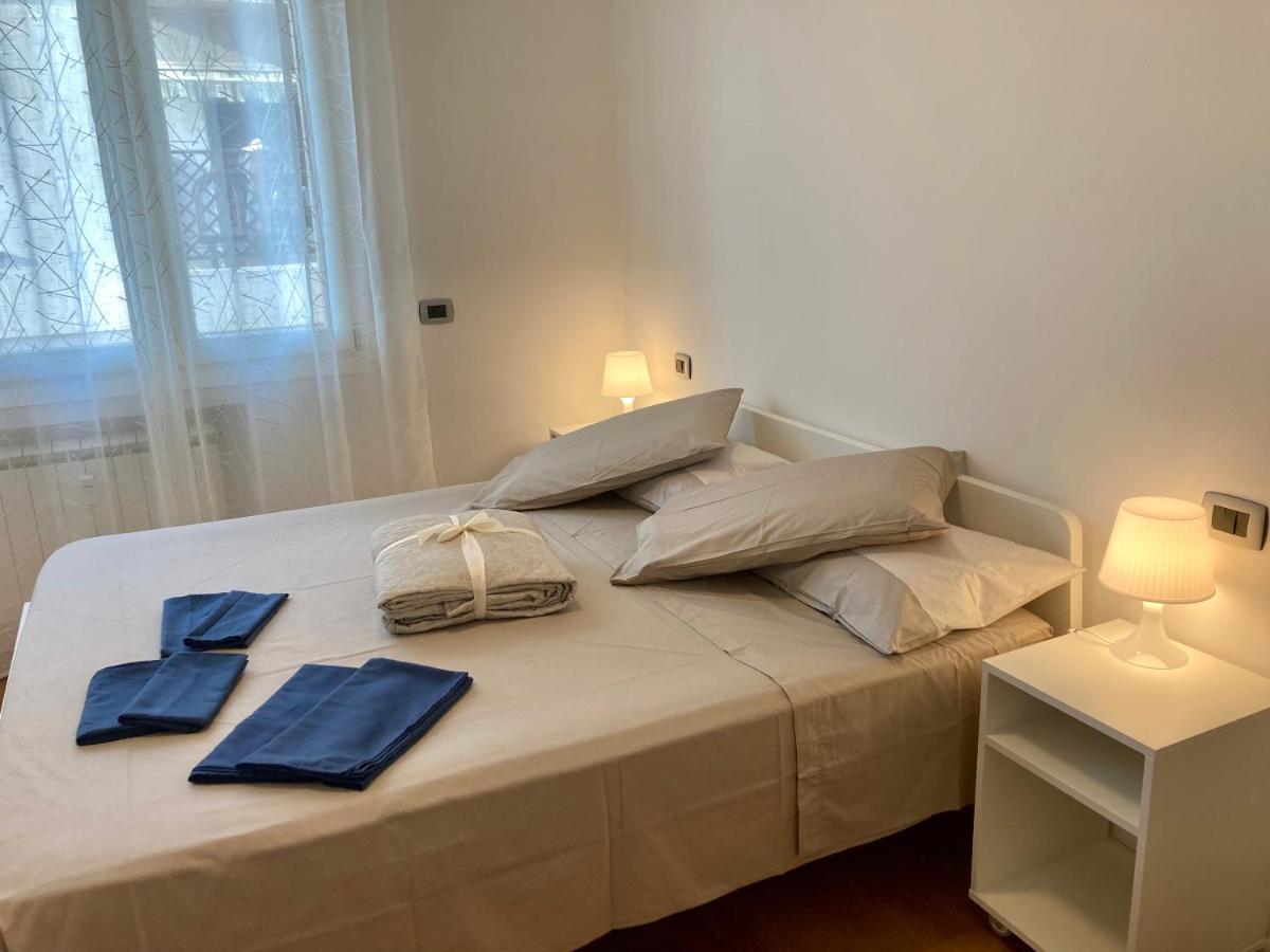 Tuliphouse Da Davide Apartment Болоня Екстериор снимка