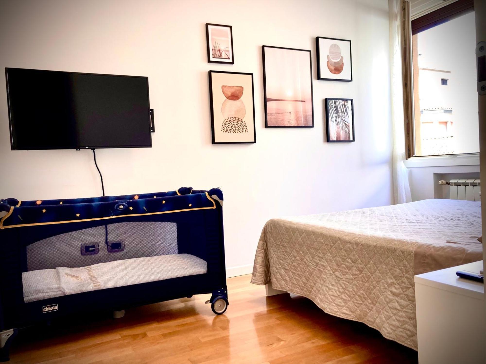 Tuliphouse Da Davide Apartment Болоня Екстериор снимка