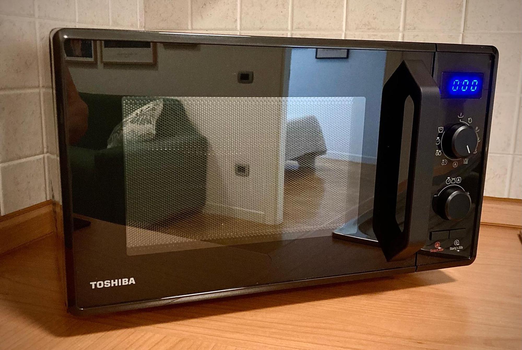 Tuliphouse Da Davide Apartment Болоня Екстериор снимка